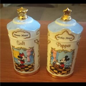 **SALE**Vintage 1997 Disney Lenox Minnie and Mickey Mouse Salt & Pepper Shakers